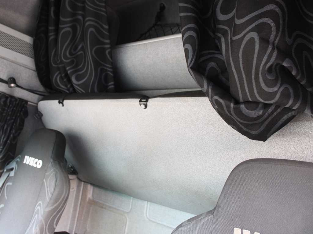 Iveco EUROCARGO 75E18, SIDE-WALLS, EURO 5 - Pressukapelli kuorma-auto: kuva Iveco EUROCARGO 75E18, SIDE-WALLS, EURO 5 - Pressukapelli kuorma-auto Iveco EUROCARGO 75E18, SIDE-WALLS, EURO 5 - Pressukapelli kuorma-auto: kuva Iveco EUROCARGO 75E18, SIDE-WALLS, EURO 5 - Pressukapelli kuorma-auto