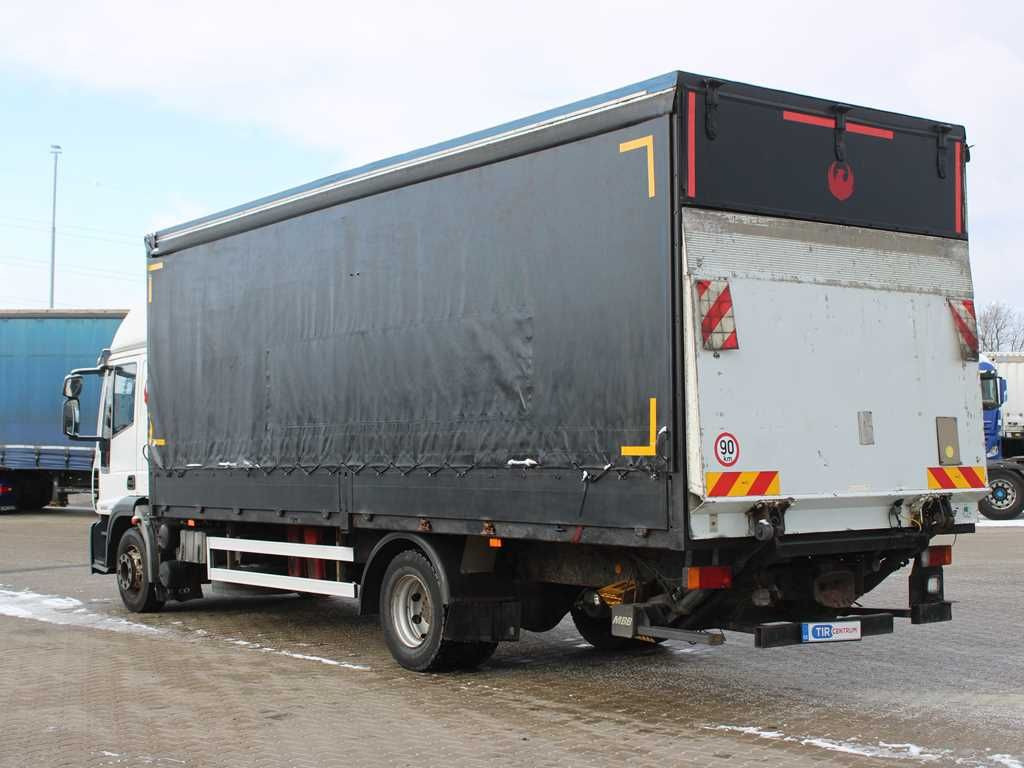 Iveco EUROCARGO ML 120E25, EURO 5, TAIL LIFT - Pressukapelli kuorma-auto: kuva Iveco EUROCARGO ML 120E25, EURO 5, TAIL LIFT - Pressukapelli kuorma-auto Iveco EUROCARGO ML 120E25, EURO 5, TAIL LIFT - Pressukapelli kuorma-auto: kuva Iveco EUROCARGO ML 120E25, EURO 5, TAIL LIFT - Pressukapelli kuorma-auto