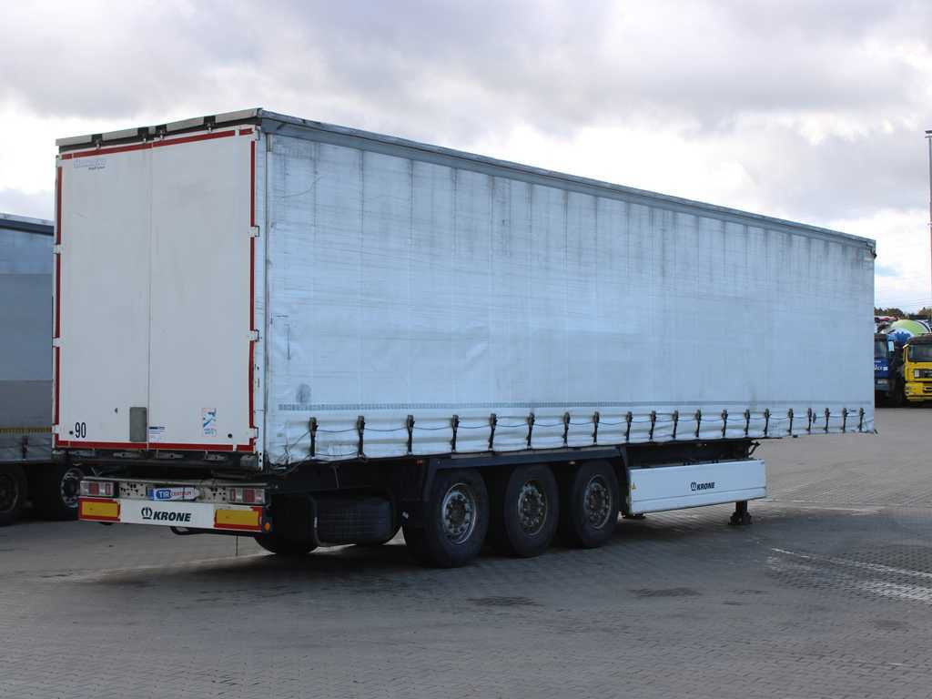 Krone SD, LIFT AXLE, 2X PALLET BASKET, MULTILOCK - Pressukapellipuoliperävaunu: kuva Krone SD, LIFT AXLE, 2X PALLET BASKET, MULTILOCK - Pressukapellipuoliperävaunu Krone SD, LIFT AXLE, 2X PALLET BASKET, MULTILOCK - Pressukapellipuoliperävaunu: kuva Krone SD, LIFT AXLE, 2X PALLET BASKET, MULTILOCK - Pressukapellipuoliperävaunu