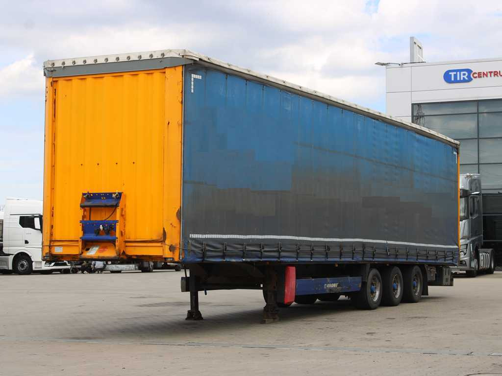 Pressukapellipuoliperävaunu Krone SD, LIFTING AXLE, LOWDECK, LIFTING ROOF: kuva Pressukapellipuoliperävaunu Krone SD, LIFTING AXLE, LOWDECK, LIFTING ROOF