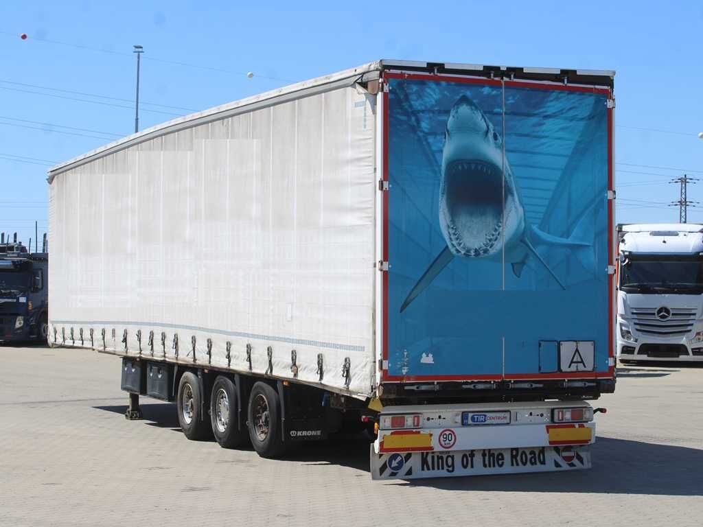 Krone SD, LOWDECK, MULTILOCK, LIFTING AXLE, LIFTING ROOF - Pressukapellipuoliperävaunu: kuva Krone SD, LOWDECK, MULTILOCK, LIFTING AXLE, LIFTING ROOF - Pressukapellipuoliperävaunu Krone SD, LOWDECK, MULTILOCK, LIFTING AXLE, LIFTING ROOF - Pressukapellipuoliperävaunu: kuva Krone SD, LOWDECK, MULTILOCK, LIFTING AXLE, LIFTING ROOF - Pressukapellipuoliperävaunu