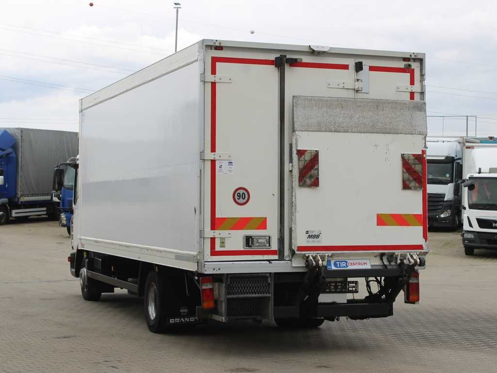MAN TGL 12.210, TAIL LIFT, CARRIER SUPRA 850Mt - Refrigeraattori kuorma-auto: kuva MAN TGL 12.210, TAIL LIFT, CARRIER SUPRA 850Mt - Refrigeraattori kuorma-auto MAN TGL 12.210, TAIL LIFT, CARRIER SUPRA 850Mt - Refrigeraattori kuorma-auto: kuva MAN TGL 12.210, TAIL LIFT, CARRIER SUPRA 850Mt - Refrigeraattori kuorma-auto