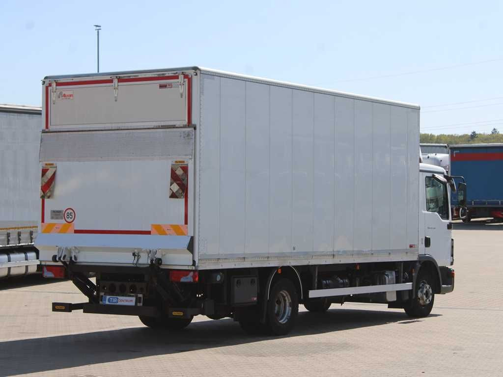 MAN TGL 12.220, HYDRAULIC FRONT, EURO 6 - Umpikori kuorma-auto: kuva MAN TGL 12.220, HYDRAULIC FRONT, EURO 6 - Umpikori kuorma-auto MAN TGL 12.220, HYDRAULIC FRONT, EURO 6 - Umpikori kuorma-auto: kuva MAN TGL 12.220, HYDRAULIC FRONT, EURO 6 - Umpikori kuorma-auto