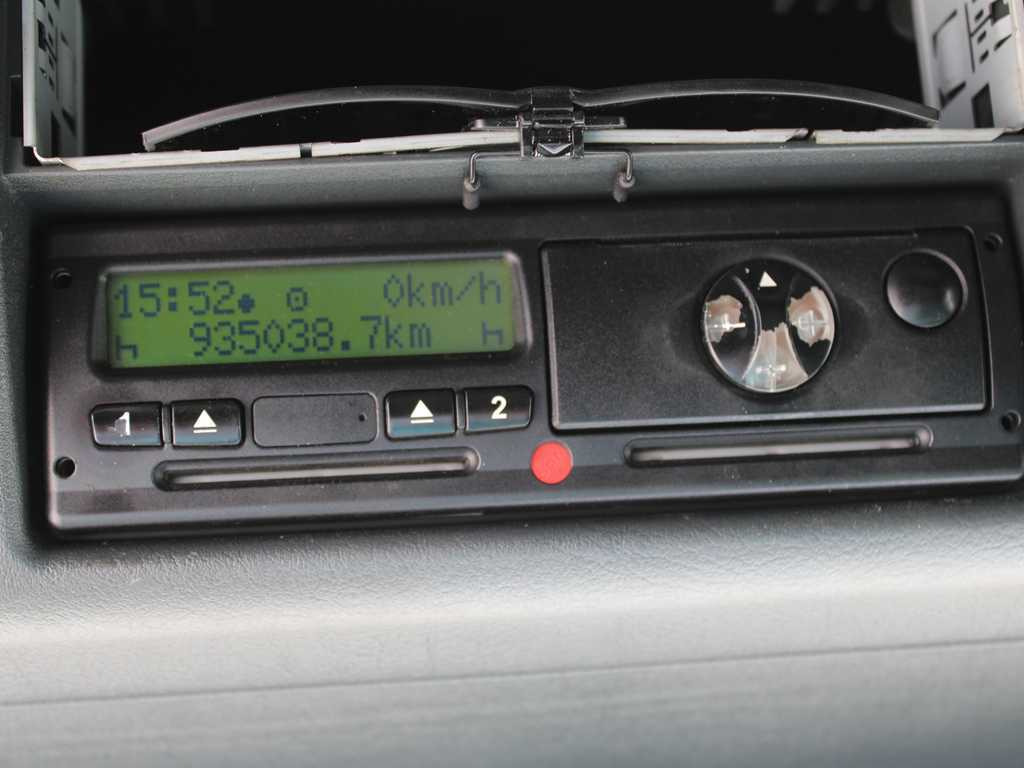 Pressukapelli kuorma-auto MAN TGL 8.220, EURO 5EEV, INDEPENDENT AIR CONDITIONING + SVAN CHT101 (2014): kuva Pressukapelli kuorma-auto MAN TGL 8.220, EURO 5EEV, INDEPENDENT AIR CONDITIONING + SVAN CHT101 (2014)