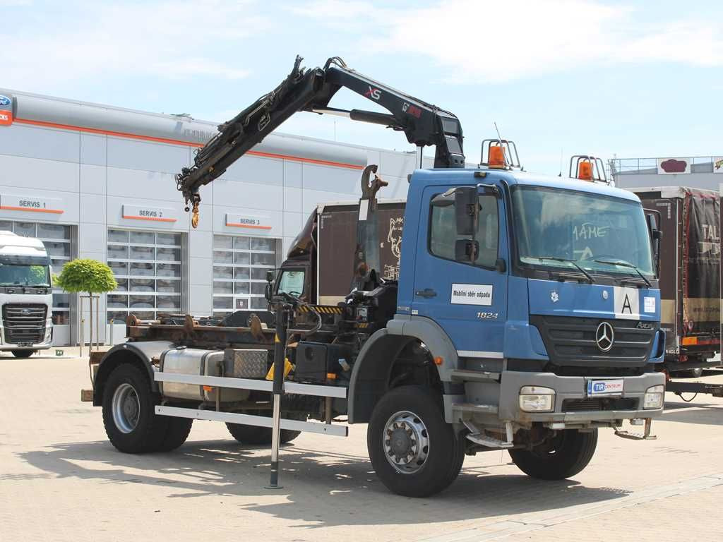 Mercedes-Benz AXOR 1824, CRANE HIAB 099B-3 DUO, 4x4 - Nosturiauto: kuva Mercedes-Benz AXOR 1824, CRANE HIAB 099B-3 DUO, 4x4 - Nosturiauto Mercedes-Benz AXOR 1824, CRANE HIAB 099B-3 DUO, 4x4 - Nosturiauto: kuva Mercedes-Benz AXOR 1824, CRANE HIAB 099B-3 DUO, 4x4 - Nosturiauto