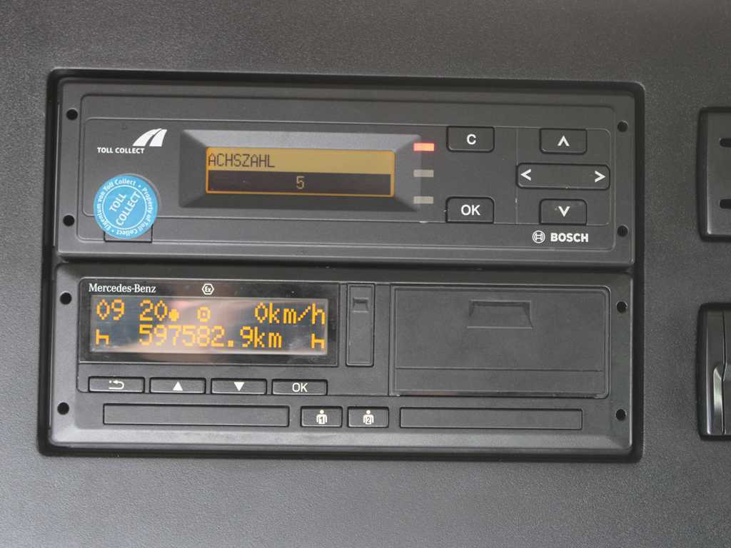 Pressukapelli kuorma-auto Mercedes-Benz Actros 2542, 6X2, EURO 6, AIR SUSPENSION + PANAV TV018H: kuva Pressukapelli kuorma-auto Mercedes-Benz Actros 2542, 6X2, EURO 6, AIR SUSPENSION + PANAV TV018H
