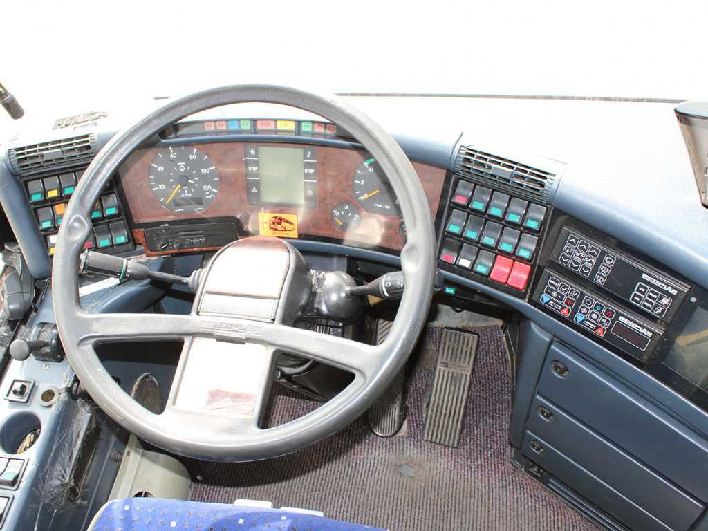 Neoplan N516, 6X2, RETARDER, KITCHEN - Turistibussi: kuva Neoplan N516, 6X2, RETARDER, KITCHEN - Turistibussi Neoplan N516, 6X2, RETARDER, KITCHEN - Turistibussi: kuva Neoplan N516, 6X2, RETARDER, KITCHEN - Turistibussi