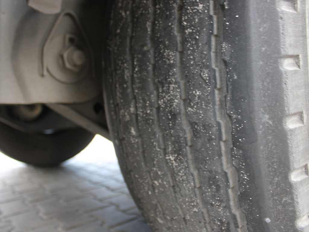 Pressukapellipuoliperävaunu Schwarzmüller SPA 3/E, SAF AXLES, MULTILOCK, MULDA: kuva Pressukapellipuoliperävaunu Schwarzmüller SPA 3/E, SAF AXLES, MULTILOCK, MULDA Pressukapellipuoliperävaunu Schwarzmüller SPA 3/E, SAF AXLES, MULTILOCK, MULDA: kuva Pressukapellipuoliperävaunu Schwarzmüller SPA 3/E, SAF AXLES, MULTILOCK, MULDA