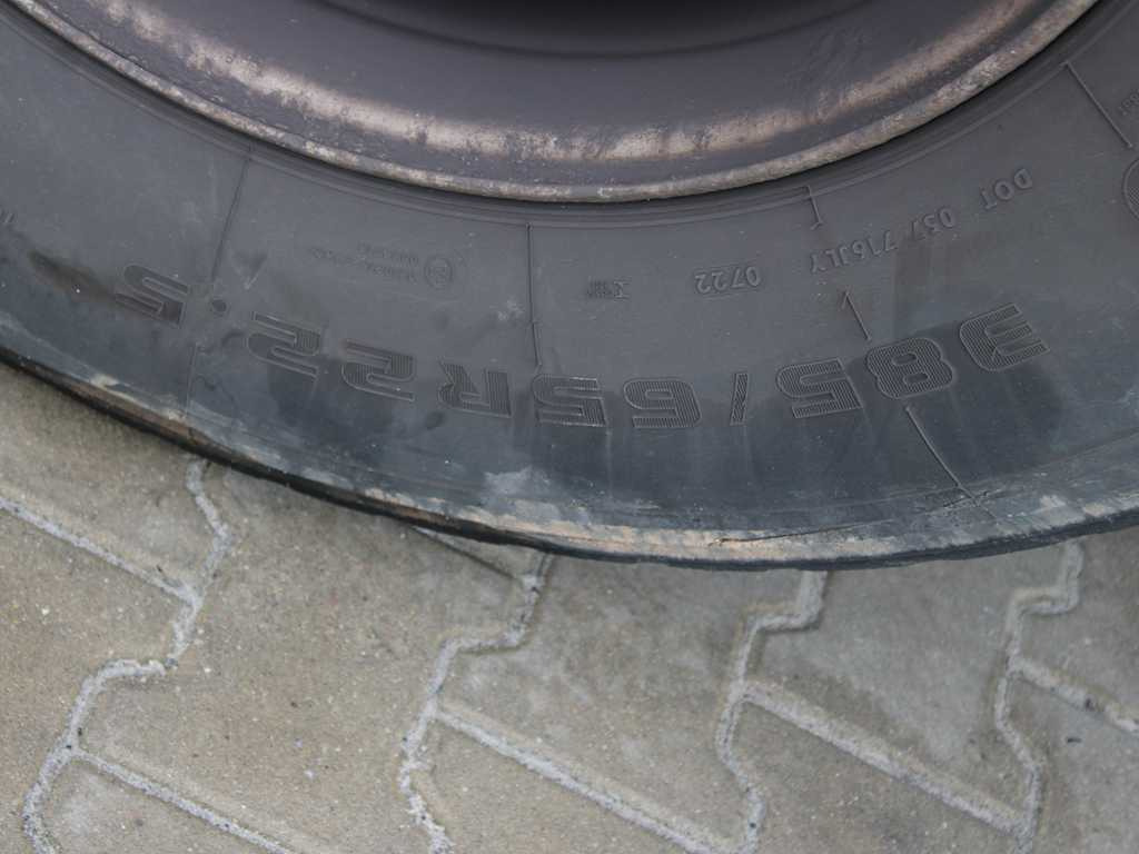 Pressukapellipuoliperävaunu Schwarzmüller SPA 3/E, SAF AXLES, MULTILOCK, MULDA: kuva Pressukapellipuoliperävaunu Schwarzmüller SPA 3/E, SAF AXLES, MULTILOCK, MULDA Pressukapellipuoliperävaunu Schwarzmüller SPA 3/E, SAF AXLES, MULTILOCK, MULDA: kuva Pressukapellipuoliperävaunu Schwarzmüller SPA 3/E, SAF AXLES, MULTILOCK, MULDA