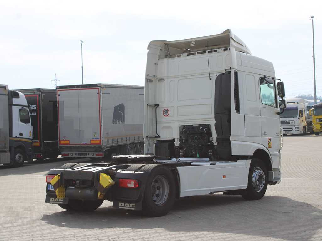 DAF XF 460 FT, EURO 6, INDEPENDENT AIR CONDITIONING - Vetopöytäauto: kuva DAF XF 460 FT, EURO 6, INDEPENDENT AIR CONDITIONING - Vetopöytäauto DAF XF 460 FT, EURO 6, INDEPENDENT AIR CONDITIONING - Vetopöytäauto: kuva DAF XF 460 FT, EURO 6, INDEPENDENT AIR CONDITIONING - Vetopöytäauto
