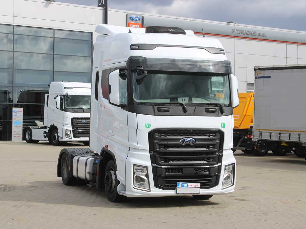 Ford F-MAX LL 12TX, EURO 6, LOWDECK, NAVIGATION, INDEPENDENT AIR CONDITIONING - Vetopöytäauto: kuva Ford F-MAX LL 12TX, EURO 6, LOWDECK, NAVIGATION, INDEPENDENT AIR CONDITIONING - Vetopöytäauto Ford F-MAX LL 12TX, EURO 6, LOWDECK, NAVIGATION, INDEPENDENT AIR CONDITIONING - Vetopöytäauto: kuva Ford F-MAX LL 12TX, EURO 6, LOWDECK, NAVIGATION, INDEPENDENT AIR CONDITIONING - Vetopöytäauto