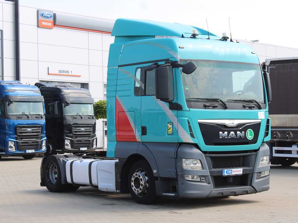 MAN TGX 18.400 4X2 LLS-U, LOWDECK, EURO 6 - Vetopöytäauto: kuva MAN TGX 18.400 4X2 LLS-U, LOWDECK, EURO 6 - Vetopöytäauto MAN TGX 18.400 4X2 LLS-U, LOWDECK, EURO 6 - Vetopöytäauto: kuva MAN TGX 18.400 4X2 LLS-U, LOWDECK, EURO 6 - Vetopöytäauto