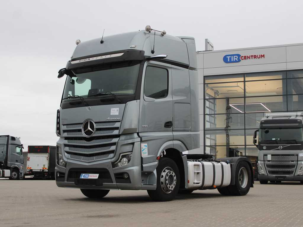 Mercedes-Benz Actros 1851, EURO 6, NAVIGATION - Vetopöytäauto: kuva Mercedes-Benz Actros 1851, EURO 6, NAVIGATION - Vetopöytäauto Mercedes-Benz Actros 1851, EURO 6, NAVIGATION - Vetopöytäauto: kuva Mercedes-Benz Actros 1851, EURO 6, NAVIGATION - Vetopöytäauto