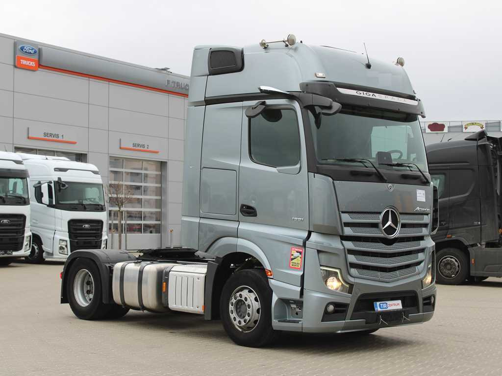 Mercedes-Benz Actros 1851, EURO 6 - Vetopöytäauto: kuva Mercedes-Benz Actros 1851, EURO 6 - Vetopöytäauto Mercedes-Benz Actros 1851, EURO 6 - Vetopöytäauto: kuva Mercedes-Benz Actros 1851, EURO 6 - Vetopöytäauto