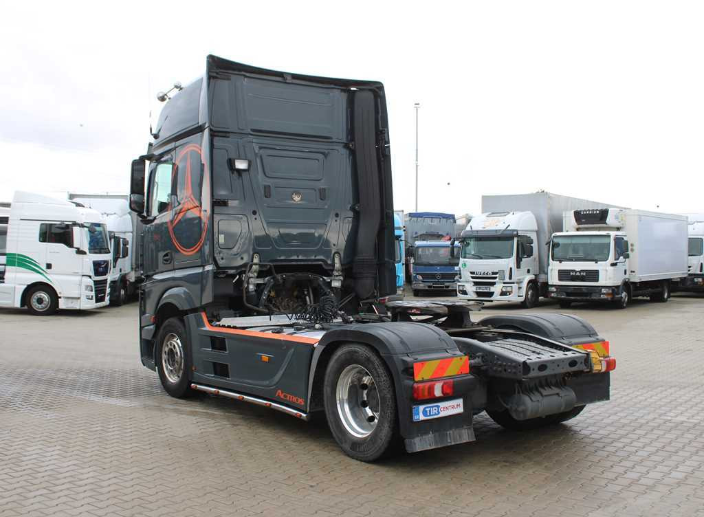 Mercedes-Benz Actros 1863, HYDRAULIC, EURO 6 - Vetopöytäauto: kuva Mercedes-Benz Actros 1863, HYDRAULIC, EURO 6 - Vetopöytäauto Mercedes-Benz Actros 1863, HYDRAULIC, EURO 6 - Vetopöytäauto: kuva Mercedes-Benz Actros 1863, HYDRAULIC, EURO 6 - Vetopöytäauto