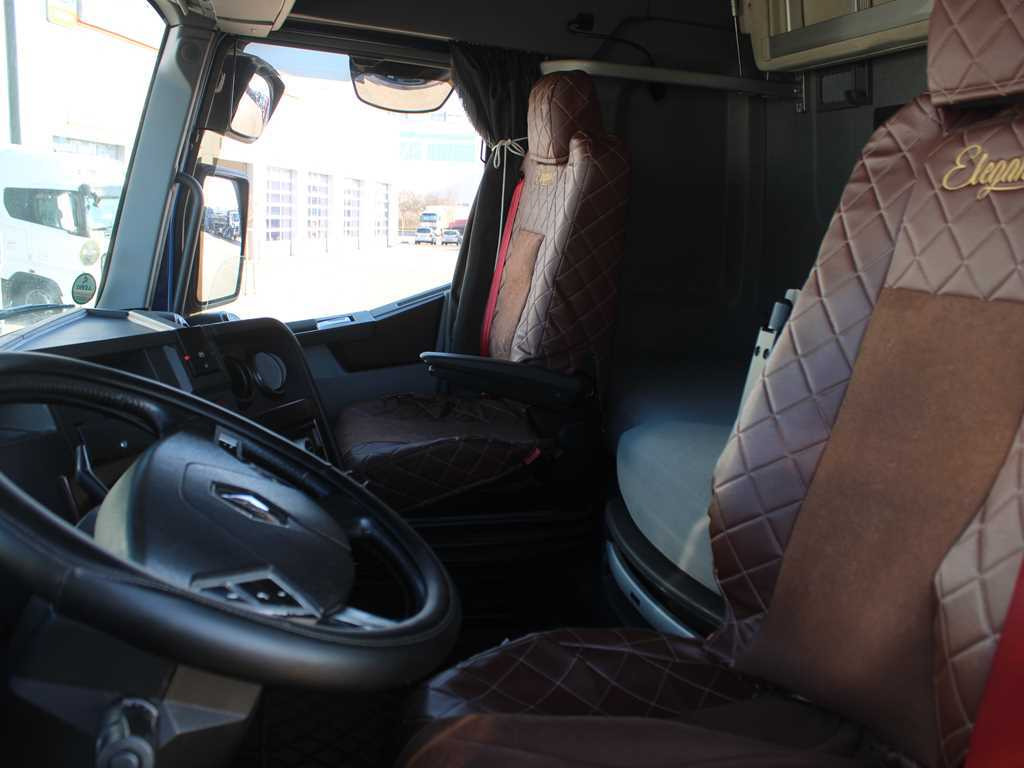 Vetopöytäauto Renault T 520, EURO 6, LOWDECK, INDEPENDENT AIR CONDITIONING, TYRES 80%: kuva Vetopöytäauto Renault T 520, EURO 6, LOWDECK, INDEPENDENT AIR CONDITIONING, TYRES 80%