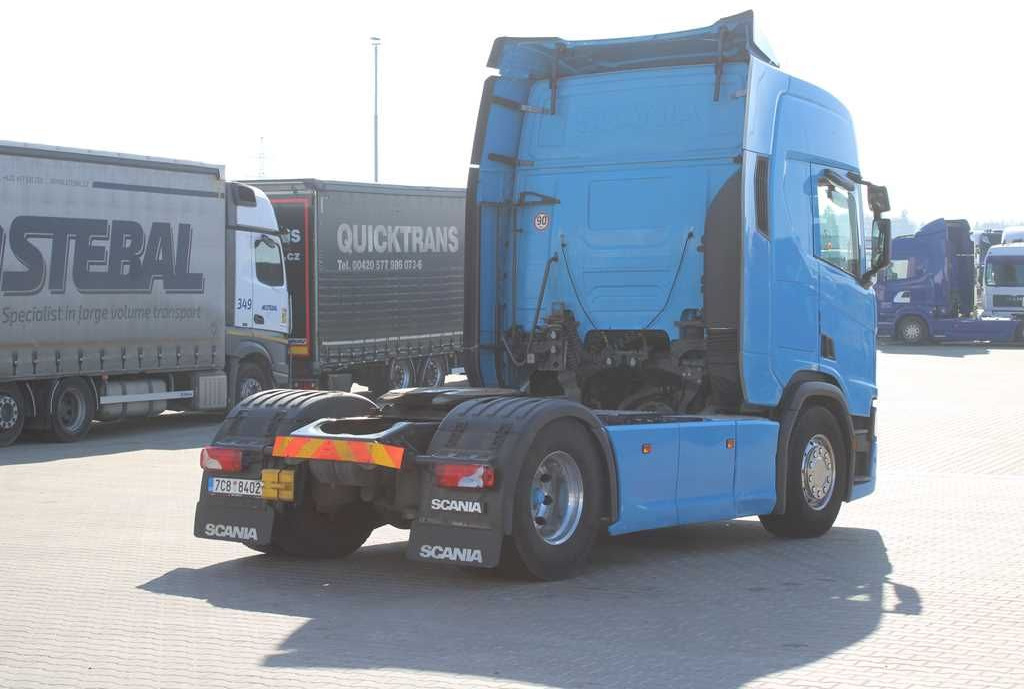 Scania R450, RETARDER, HYDRAULIC, EURO 6 - Vetopöytäauto: kuva Scania R450, RETARDER, HYDRAULIC, EURO 6 - Vetopöytäauto Scania R450, RETARDER, HYDRAULIC, EURO 6 - Vetopöytäauto: kuva Scania R450, RETARDER, HYDRAULIC, EURO 6 - Vetopöytäauto