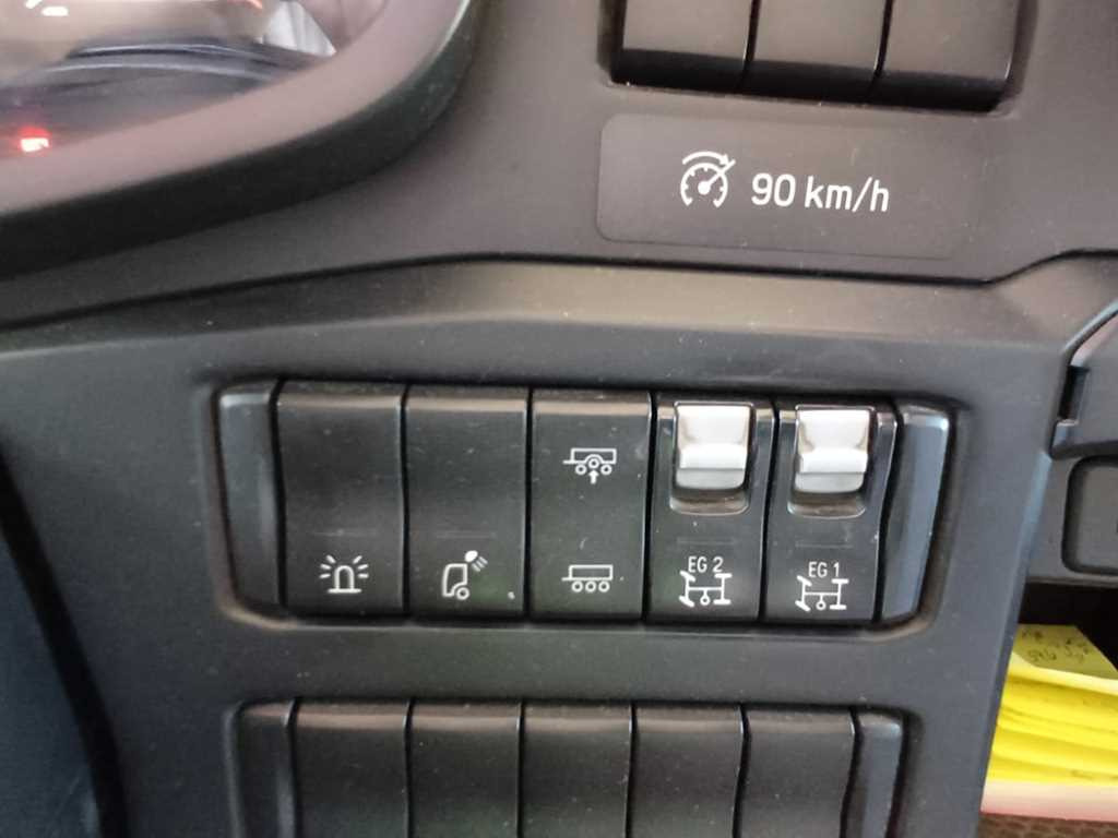 Vetopöytäauto Scania R500, 6x6, RETARDER, OPTICRUISE, PALFINGER EPSILON S260Z96: kuva Vetopöytäauto Scania R500, 6x6, RETARDER, OPTICRUISE, PALFINGER EPSILON S260Z96 Vetopöytäauto Scania R500, 6x6, RETARDER, OPTICRUISE, PALFINGER EPSILON S260Z96: kuva Vetopöytäauto Scania R500, 6x6, RETARDER, OPTICRUISE, PALFINGER EPSILON S260Z96