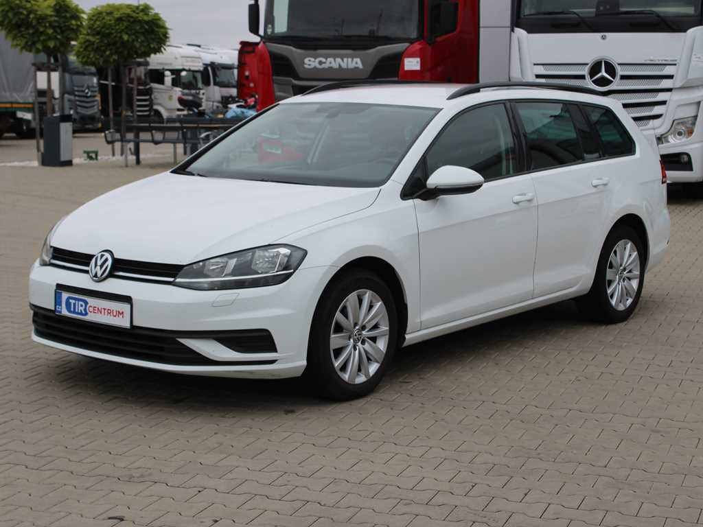 Volkswagen GOLF, 1.6 TDI 85kW, AdBlue - Henkilöauto: kuva Volkswagen GOLF, 1.6 TDI 85kW, AdBlue - Henkilöauto Volkswagen GOLF, 1.6 TDI 85kW, AdBlue - Henkilöauto: kuva Volkswagen GOLF, 1.6 TDI 85kW, AdBlue - Henkilöauto