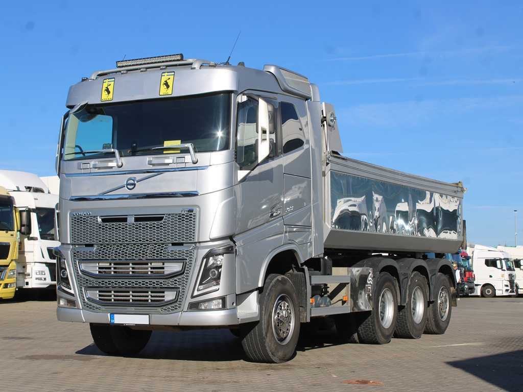 Volvo FH 750, EURO 6, 8X4, LIFTING AXLE, VEB +, 17m³ - Kippiauto kuorma-auto: kuva Volvo FH 750, EURO 6, 8X4, LIFTING AXLE, VEB +, 17m³ - Kippiauto kuorma-auto Volvo FH 750, EURO 6, 8X4, LIFTING AXLE, VEB +, 17m³ - Kippiauto kuorma-auto: kuva Volvo FH 750, EURO 6, 8X4, LIFTING AXLE, VEB +, 17m³ - Kippiauto kuorma-auto