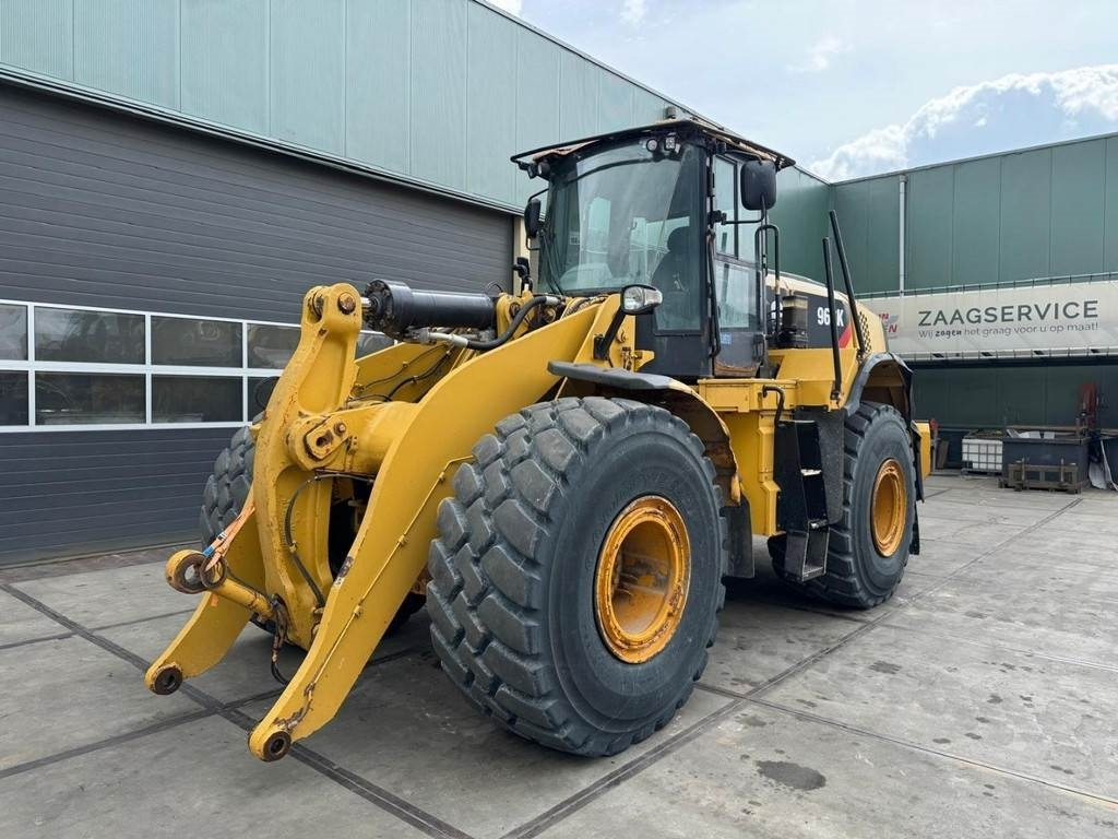 CAT 966 K - Pyöräkuormaaja: kuva CAT 966 K - Pyöräkuormaaja CAT 966 K - Pyöräkuormaaja: kuva CAT 966 K - Pyöräkuormaaja