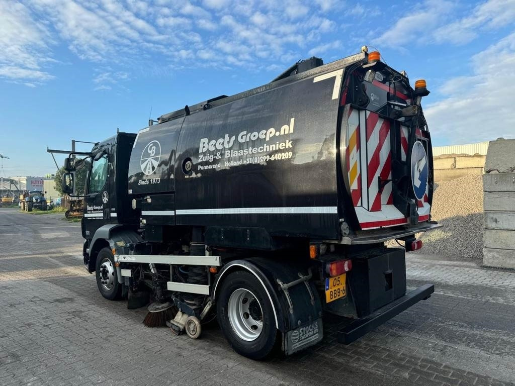 DAF FA LF55 - Lakaisuauto: kuva DAF FA LF55 - Lakaisuauto DAF FA LF55 - Lakaisuauto: kuva DAF FA LF55 - Lakaisuauto