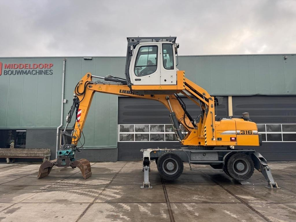 Liebherr A 316 - Materiaalinkäsittelykone: kuva Liebherr A 316 - Materiaalinkäsittelykone Liebherr A 316 - Materiaalinkäsittelykone: kuva Liebherr A 316 - Materiaalinkäsittelykone