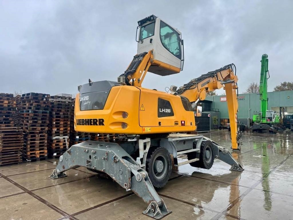 Liebherr LH 26 M - Materiaalinkäsittelykone: kuva Liebherr LH 26 M - Materiaalinkäsittelykone Liebherr LH 26 M - Materiaalinkäsittelykone: kuva Liebherr LH 26 M - Materiaalinkäsittelykone