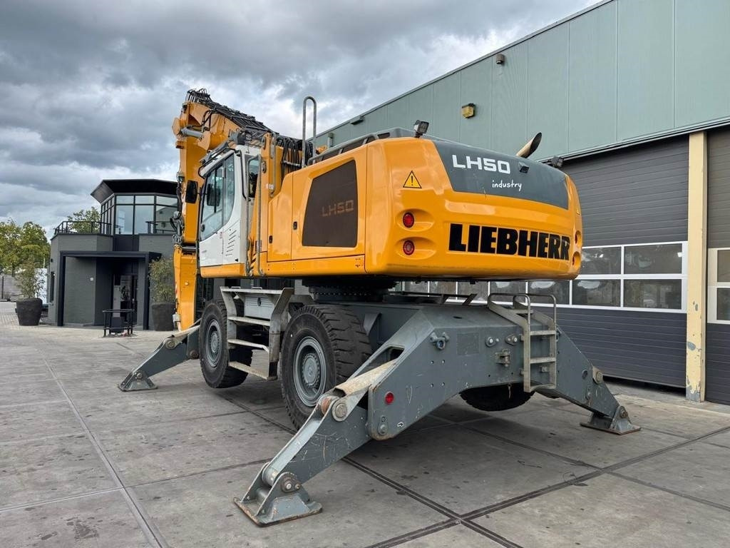 Materiaalinkäsittelykone Liebherr LH 50 M: kuva Materiaalinkäsittelykone Liebherr LH 50 M Materiaalinkäsittelykone Liebherr LH 50 M: kuva Materiaalinkäsittelykone Liebherr LH 50 M