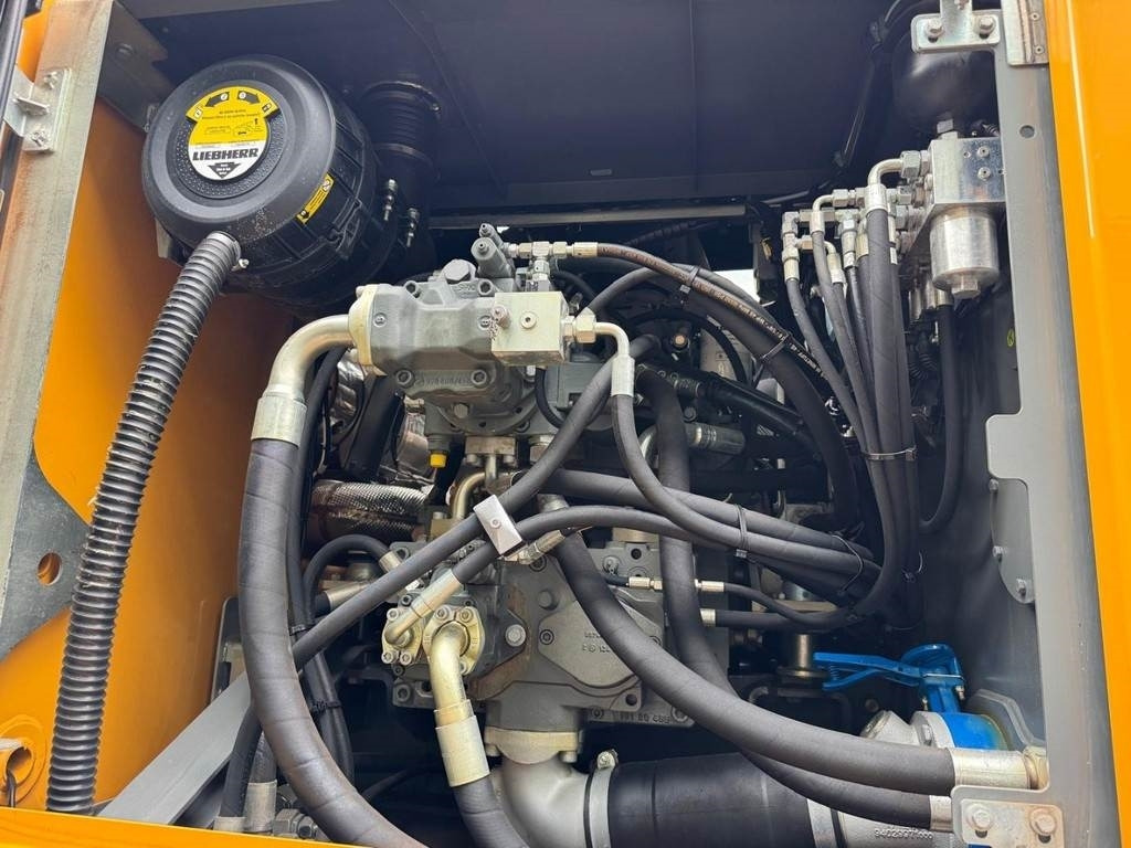 Materiaalinkäsittelykone Liebherr LH 50 M: kuva Materiaalinkäsittelykone Liebherr LH 50 M Materiaalinkäsittelykone Liebherr LH 50 M: kuva Materiaalinkäsittelykone Liebherr LH 50 M