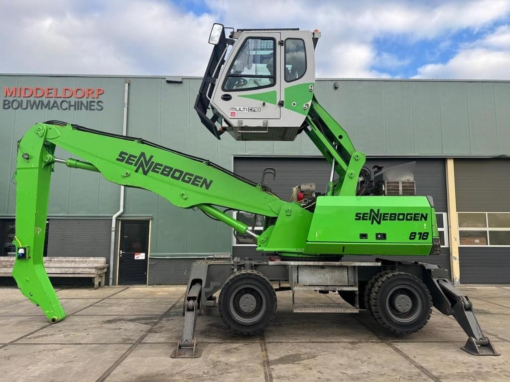 Sennebogen 818M - Materiaalinkäsittelykone: kuva Sennebogen 818M - Materiaalinkäsittelykone Sennebogen 818M - Materiaalinkäsittelykone: kuva Sennebogen 818M - Materiaalinkäsittelykone