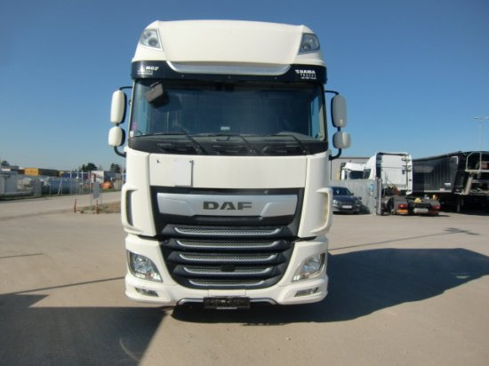 DAF XF 480 FAR BDF SSC Euro 6 Liftachse, Retarder - Konttialus/ Vaihtokuormatilat kuorma-auto: kuva DAF XF 480 FAR BDF SSC Euro 6 Liftachse, Retarder - Konttialus/ Vaihtokuormatilat kuorma-auto DAF XF 480 FAR BDF SSC Euro 6 Liftachse, Retarder - Konttialus/ Vaihtokuormatilat kuorma-auto: kuva DAF XF 480 FAR BDF SSC Euro 6 Liftachse, Retarder - Konttialus/ Vaihtokuormatilat kuorma-auto