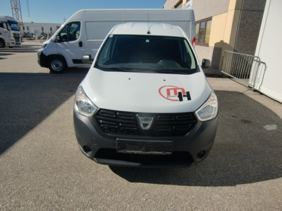 Dacia Dokker Kastenwagen L1H1 AHV - Pieni pakettiauto: kuva Dacia Dokker Kastenwagen L1H1 AHV - Pieni pakettiauto Dacia Dokker Kastenwagen L1H1 AHV - Pieni pakettiauto: kuva Dacia Dokker Kastenwagen L1H1 AHV - Pieni pakettiauto
