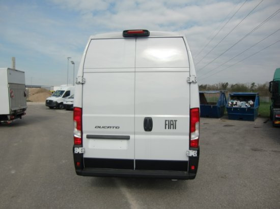 Fiat Ducato MAXI L4H3 140Ps, Klima, Rückfahrkamera, Österreichpreis inkl. NOVA - Pakettiauto: kuva Fiat Ducato MAXI L4H3 140Ps, Klima, Rückfahrkamera, Österreichpreis inkl. NOVA - Pakettiauto Fiat Ducato MAXI L4H3 140Ps, Klima, Rückfahrkamera, Österreichpreis inkl. NOVA - Pakettiauto: kuva Fiat Ducato MAXI L4H3 140Ps, Klima, Rückfahrkamera, Österreichpreis inkl. NOVA - Pakettiauto