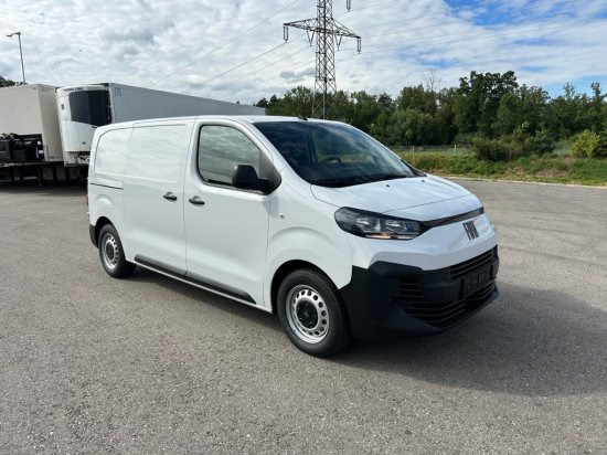 Fiat Scudo M BlueDHi 120 6-Gang - Pakettiauto: kuva Fiat Scudo M BlueDHi 120 6-Gang - Pakettiauto Fiat Scudo M BlueDHi 120 6-Gang - Pakettiauto: kuva Fiat Scudo M BlueDHi 120 6-Gang - Pakettiauto