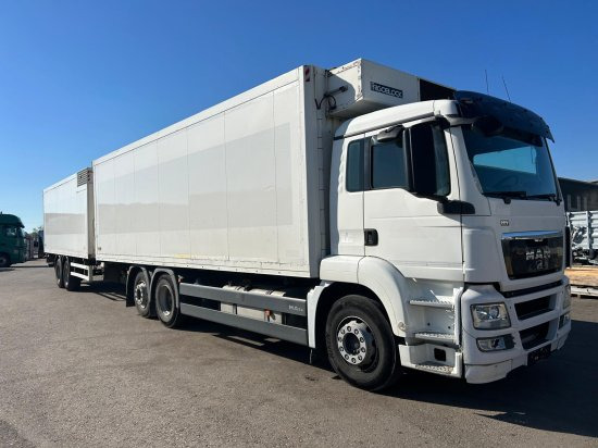 MAN 26.440 6x2-2LL Tiefkühlkoffer ohne Anhänger - Refrigeraattori kuorma-auto: kuva MAN 26.440 6x2-2LL Tiefkühlkoffer ohne Anhänger - Refrigeraattori kuorma-auto MAN 26.440 6x2-2LL Tiefkühlkoffer ohne Anhänger - Refrigeraattori kuorma-auto: kuva MAN 26.440 6x2-2LL Tiefkühlkoffer ohne Anhänger - Refrigeraattori kuorma-auto