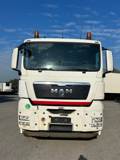MAN TGX 26.400 Kipper, Retarder, E5 + EEV, Getreideschieber - Kippiauto kuorma-auto: kuva MAN TGX 26.400 Kipper, Retarder, E5 + EEV, Getreideschieber - Kippiauto kuorma-auto MAN TGX 26.400 Kipper, Retarder, E5 + EEV, Getreideschieber - Kippiauto kuorma-auto: kuva MAN TGX 26.400 Kipper, Retarder, E5 + EEV, Getreideschieber - Kippiauto kuorma-auto