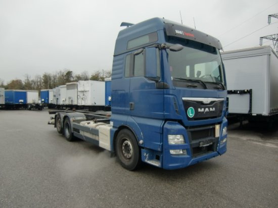 MAN TGX 26.440 BDF, XXL, Retarder, Automatik, E6, Liftachse, - Konttialus/ Vaihtokuormatilat kuorma-auto: kuva MAN TGX 26.440 BDF, XXL, Retarder, Automatik, E6, Liftachse, - Konttialus/ Vaihtokuormatilat kuorma-auto MAN TGX 26.440 BDF, XXL, Retarder, Automatik, E6, Liftachse, - Konttialus/ Vaihtokuormatilat kuorma-auto: kuva MAN TGX 26.440 BDF, XXL, Retarder, Automatik, E6, Liftachse, - Konttialus/ Vaihtokuormatilat kuorma-auto