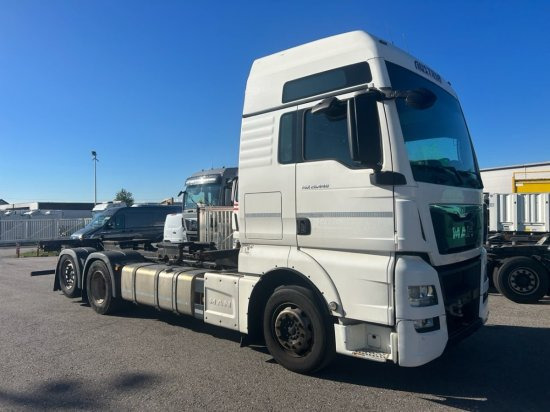 MAN TGX 26.440 BDF, XXL, Retarder, Automatik, E6, Liftachse, Motorschaden, Kurbelwellenschaden - Konttialus/ Vaihtokuormatilat kuorma-auto: kuva MAN TGX 26.440 BDF, XXL, Retarder, Automatik, E6, Liftachse, Motorschaden, Kurbelwellenschaden - Konttialus/ Vaihtokuormatilat kuorma-auto MAN TGX 26.440 BDF, XXL, Retarder, Automatik, E6, Liftachse, Motorschaden, Kurbelwellenschaden - Konttialus/ Vaihtokuormatilat kuorma-auto: kuva MAN TGX 26.440 BDF, XXL, Retarder, Automatik, E6, Liftachse, Motorschaden, Kurbelwellenschaden - Konttialus/ Vaihtokuormatilat kuorma-auto
