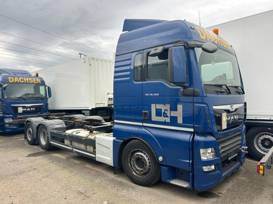 MAN TGX 26.440 XLX 6x2 Liftachse, Euro 6, Motorschaden - Konttialus/ Vaihtokuormatilat kuorma-auto: kuva MAN TGX 26.440 XLX 6x2 Liftachse, Euro 6, Motorschaden - Konttialus/ Vaihtokuormatilat kuorma-auto MAN TGX 26.440 XLX 6x2 Liftachse, Euro 6, Motorschaden - Konttialus/ Vaihtokuormatilat kuorma-auto: kuva MAN TGX 26.440 XLX 6x2 Liftachse, Euro 6, Motorschaden - Konttialus/ Vaihtokuormatilat kuorma-auto