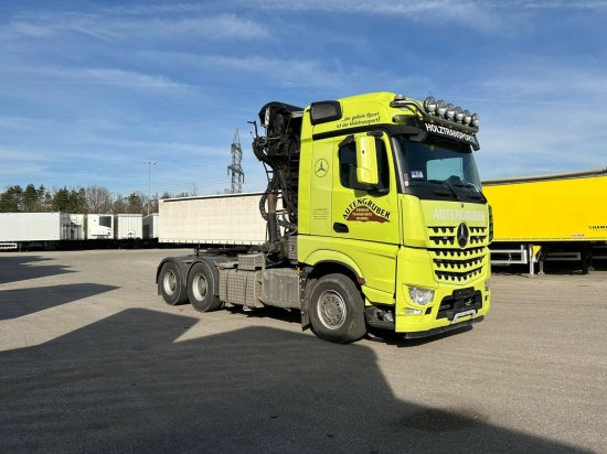 Mercedes-Benz Actros 3363 6x4, Palfinger Epsilon Kran - Puuauto, Nosturiauto: kuva Mercedes-Benz Actros 3363 6x4, Palfinger Epsilon Kran - Puuauto, Nosturiauto Mercedes-Benz Actros 3363 6x4, Palfinger Epsilon Kran - Puuauto, Nosturiauto: kuva Mercedes-Benz Actros 3363 6x4, Palfinger Epsilon Kran - Puuauto, Nosturiauto