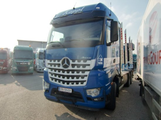 Mercedes-Benz Arocs 3353 6x4 Holztransp., Palfinger Kran Epsilon - Puuauto, Nosturiauto: kuva Mercedes-Benz Arocs 3353 6x4 Holztransp., Palfinger Kran Epsilon - Puuauto, Nosturiauto Mercedes-Benz Arocs 3353 6x4 Holztransp., Palfinger Kran Epsilon - Puuauto, Nosturiauto: kuva Mercedes-Benz Arocs 3353 6x4 Holztransp., Palfinger Kran Epsilon - Puuauto, Nosturiauto