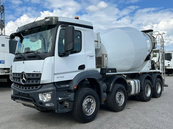 Mercedes-Benz Arocs 3743, 8x4 Betonmischer, Euro 6, 9m³ Liebherr Mischer - Betoniauto: kuva Mercedes-Benz Arocs 3743, 8x4 Betonmischer, Euro 6, 9m³ Liebherr Mischer - Betoniauto Mercedes-Benz Arocs 3743, 8x4 Betonmischer, Euro 6, 9m³ Liebherr Mischer - Betoniauto: kuva Mercedes-Benz Arocs 3743, 8x4 Betonmischer, Euro 6, 9m³ Liebherr Mischer - Betoniauto
