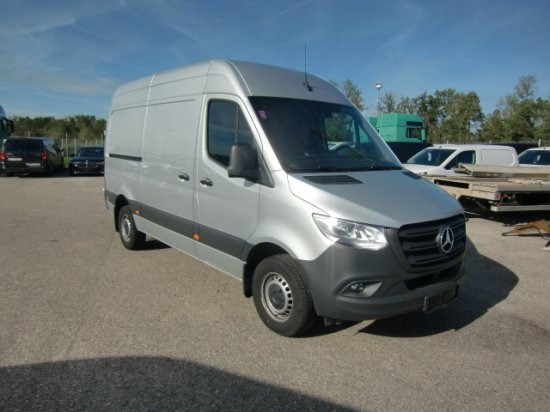 Mercedes-Benz Sprinter 319 CDI Standard, el.Schiebetür ,Exportpreis ohne Nova - Pakettiauto: kuva Mercedes-Benz Sprinter 319 CDI Standard, el.Schiebetür ,Exportpreis ohne Nova - Pakettiauto Mercedes-Benz Sprinter 319 CDI Standard, el.Schiebetür ,Exportpreis ohne Nova - Pakettiauto: kuva Mercedes-Benz Sprinter 319 CDI Standard, el.Schiebetür ,Exportpreis ohne Nova - Pakettiauto