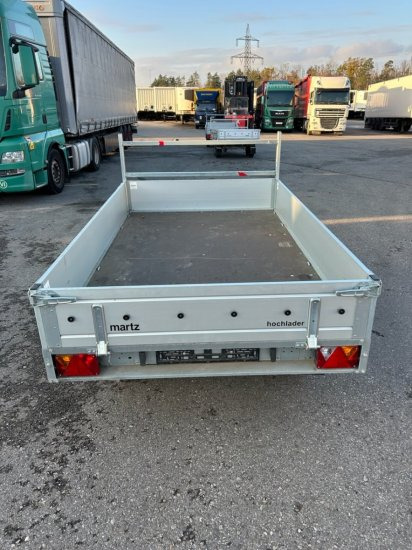 Martz HOCHLADER + 250/2 2T Verzinkt, Knott-Achsen, Reserverad, 3.Stk vorhanden - Perävaunu: kuva Martz HOCHLADER + 250/2 2T Verzinkt, Knott-Achsen, Reserverad, 3.Stk vorhanden - Perävaunu Martz HOCHLADER + 250/2 2T Verzinkt, Knott-Achsen, Reserverad, 3.Stk vorhanden - Perävaunu: kuva Martz HOCHLADER + 250/2 2T Verzinkt, Knott-Achsen, Reserverad, 3.Stk vorhanden - Perävaunu