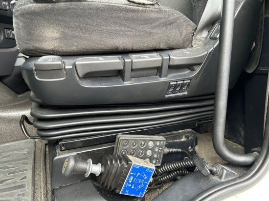 Vetopöytäauto DAF XF 106.460 SC, Automatik, Retarder, Hydraulik: kuva Vetopöytäauto DAF XF 106.460 SC, Automatik, Retarder, Hydraulik Vetopöytäauto DAF XF 106.460 SC, Automatik, Retarder, Hydraulik: kuva Vetopöytäauto DAF XF 106.460 SC, Automatik, Retarder, Hydraulik