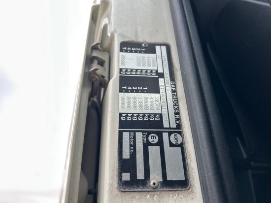 Vetopöytäauto DAF XF 106.460 SC, Automatik, Retarder, Hydraulik: kuva Vetopöytäauto DAF XF 106.460 SC, Automatik, Retarder, Hydraulik Vetopöytäauto DAF XF 106.460 SC, Automatik, Retarder, Hydraulik: kuva Vetopöytäauto DAF XF 106.460 SC, Automatik, Retarder, Hydraulik