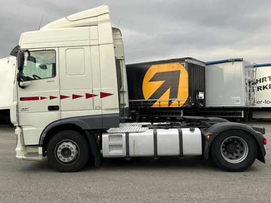 Vetopöytäauto DAF XF 106.460 SC, Automatik, Retarder, Hydraulik: kuva Vetopöytäauto DAF XF 106.460 SC, Automatik, Retarder, Hydraulik Vetopöytäauto DAF XF 106.460 SC, Automatik, Retarder, Hydraulik: kuva Vetopöytäauto DAF XF 106.460 SC, Automatik, Retarder, Hydraulik