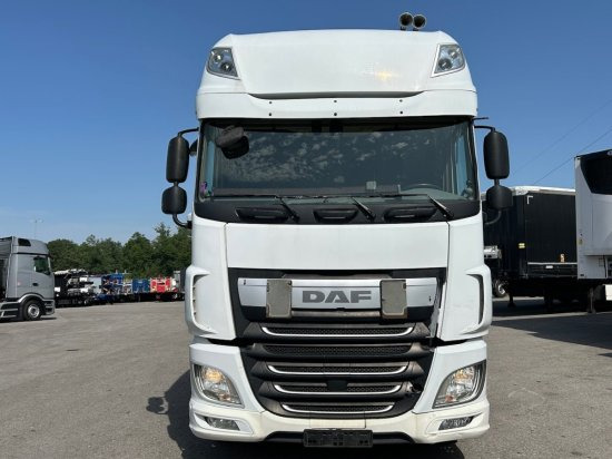 DAF XF 460 FT SSC, Automatik, EURO6 - Vetopöytäauto: kuva DAF XF 460 FT SSC, Automatik, EURO6 - Vetopöytäauto DAF XF 460 FT SSC, Automatik, EURO6 - Vetopöytäauto: kuva DAF XF 460 FT SSC, Automatik, EURO6 - Vetopöytäauto