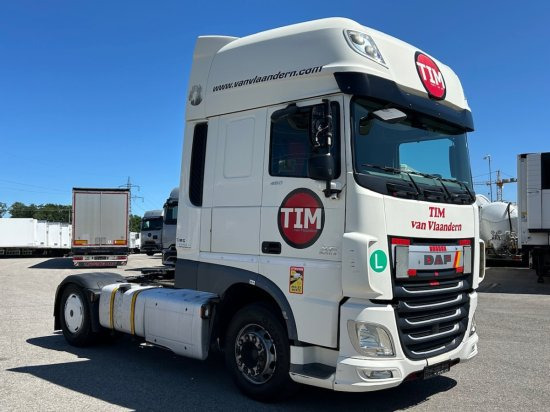 DAF XF 460 FT SSC, Automatik, EURO6 - Vetopöytäauto: kuva DAF XF 460 FT SSC, Automatik, EURO6 - Vetopöytäauto DAF XF 460 FT SSC, Automatik, EURO6 - Vetopöytäauto: kuva DAF XF 460 FT SSC, Automatik, EURO6 - Vetopöytäauto
